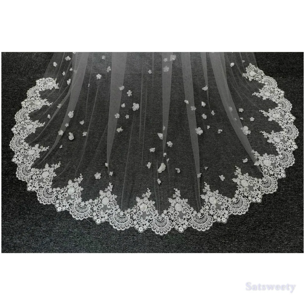 Фата свадебная женская с 3D цветами мягкая Тюлевая аппликацией по краям для