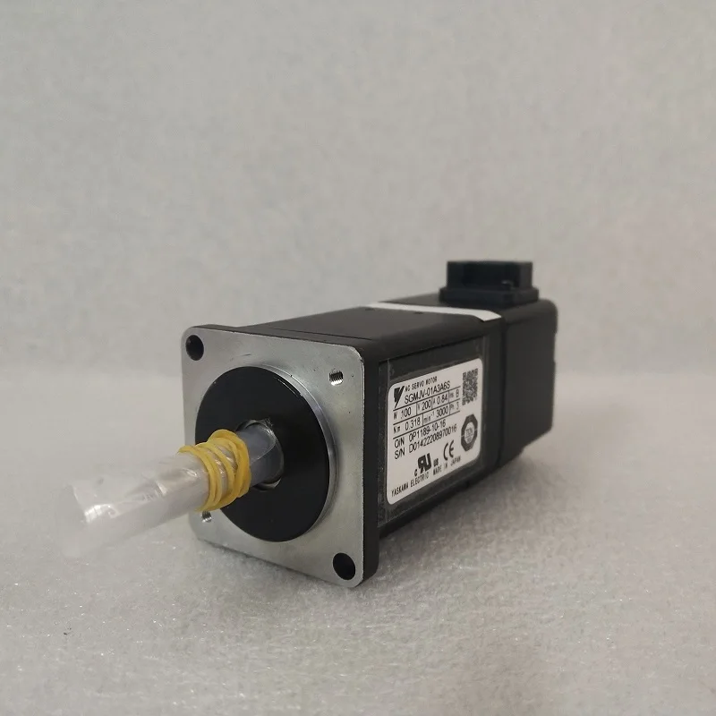 

Новый и оригинальный Серводвигатель Yaskawa SGMJV-01A3A6S