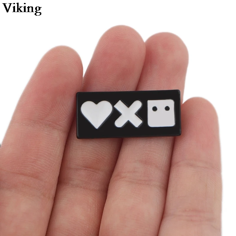 

1Pcs Love Death Robot Badges Enamel Pins Creative Brooch Metal Badge Clothes Brooches For Women Men Backpack Pin Hat Pins G0425