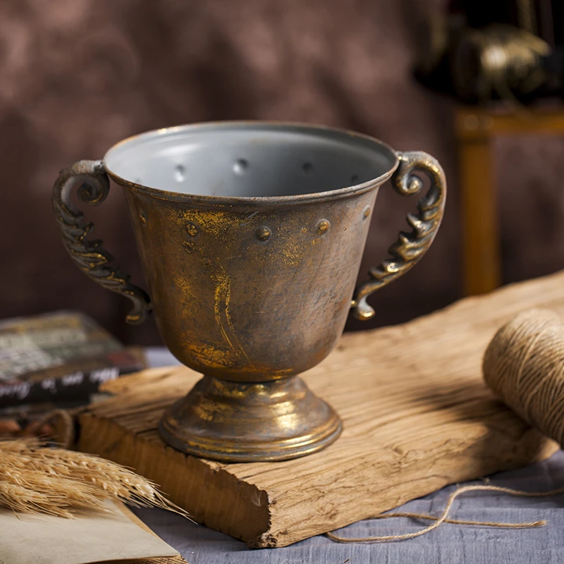 Настольная Ваза из кованого железа с римскими колоннами Винтажный Золотой