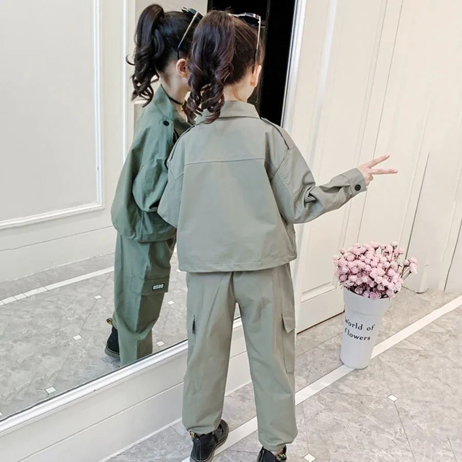 

2021 Spring Athleisure Suit For Girls 4 to 12 Years Fashion Army Green Cropped Jacket + Cargo Pants Set Child Girls Clothing Set
