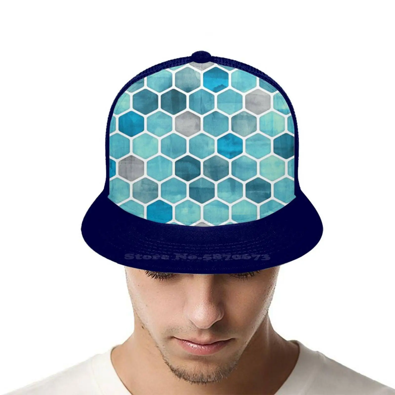 Кепка с синими чернилами акварельным шестигранным узором черная серая темно