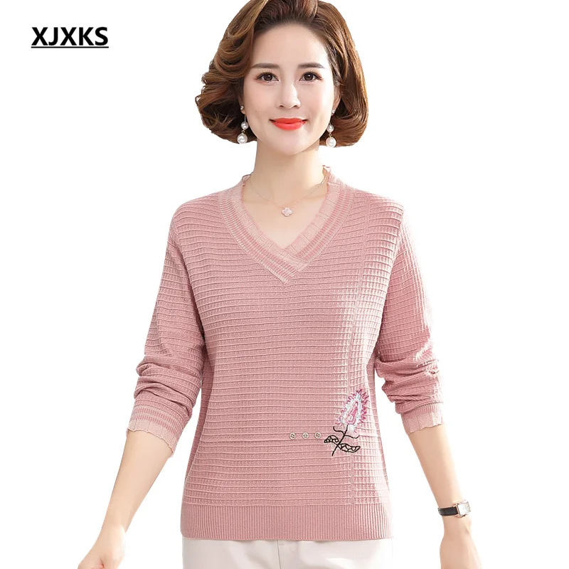 

XJXKS Exquisite embroidery fashion V-neck nine-point sleeve sweater women pullover 2021 autumn new women thin sweater