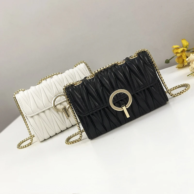 

Bag female 202 new fashion trendy temperament small fragrance wind chain bag ring lock wild shoulder messenger bag