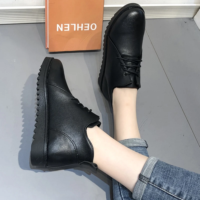 Модные ботинки на плоской подошве сезон осень-зима ботильоны из натуральной кожи