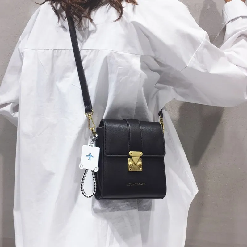 

Mini Small Flap Shoulder Women's Bag Wallet Luxury Designer Solid Color Leather Sling Crossbody Ladies Cute Pendant Lock Handbag