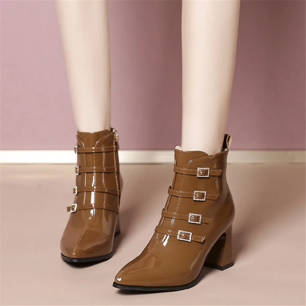 

Женские ботильоны на высоком каблуке, с острым носком и ремешком, на молнии сбоку