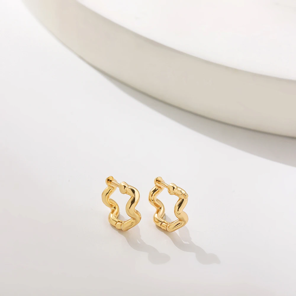 

Geometric Star Heart Small Hoop Earrings For Women Vintage Statement Circle Piercing Cartilage Earrings Female Jewelry Gifts