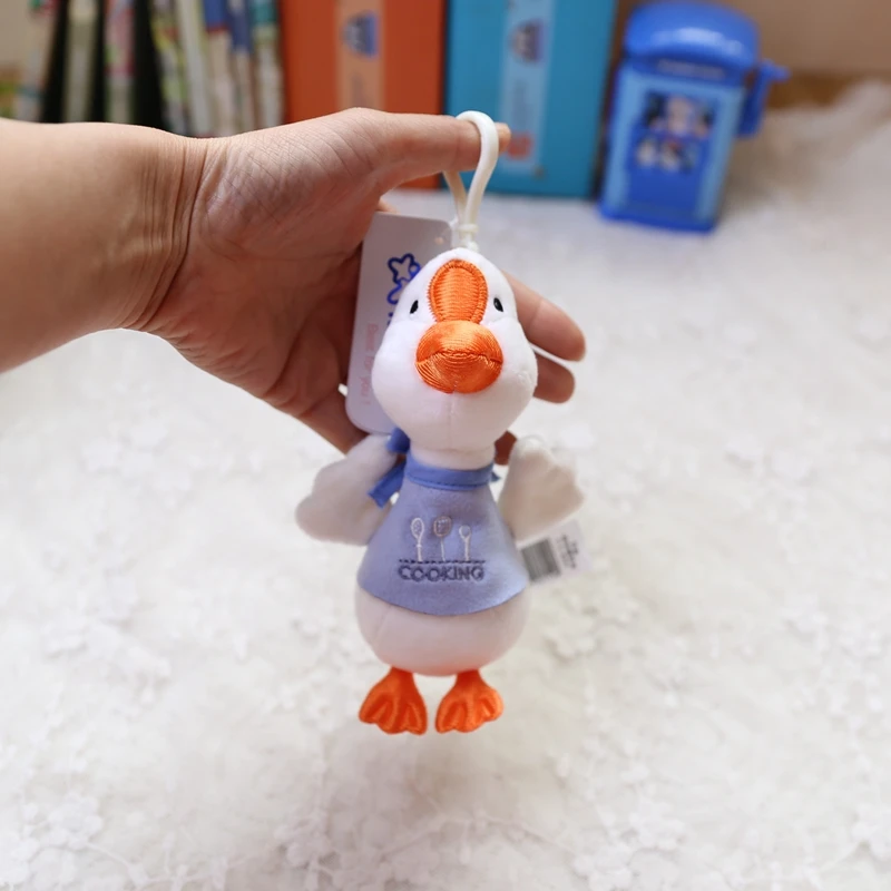 

16cm 2021 New Goose Keychian Plush Fur Animal Doll Car Key Chain Creative Horticulture Cook Bag Pendant Keyring Gift