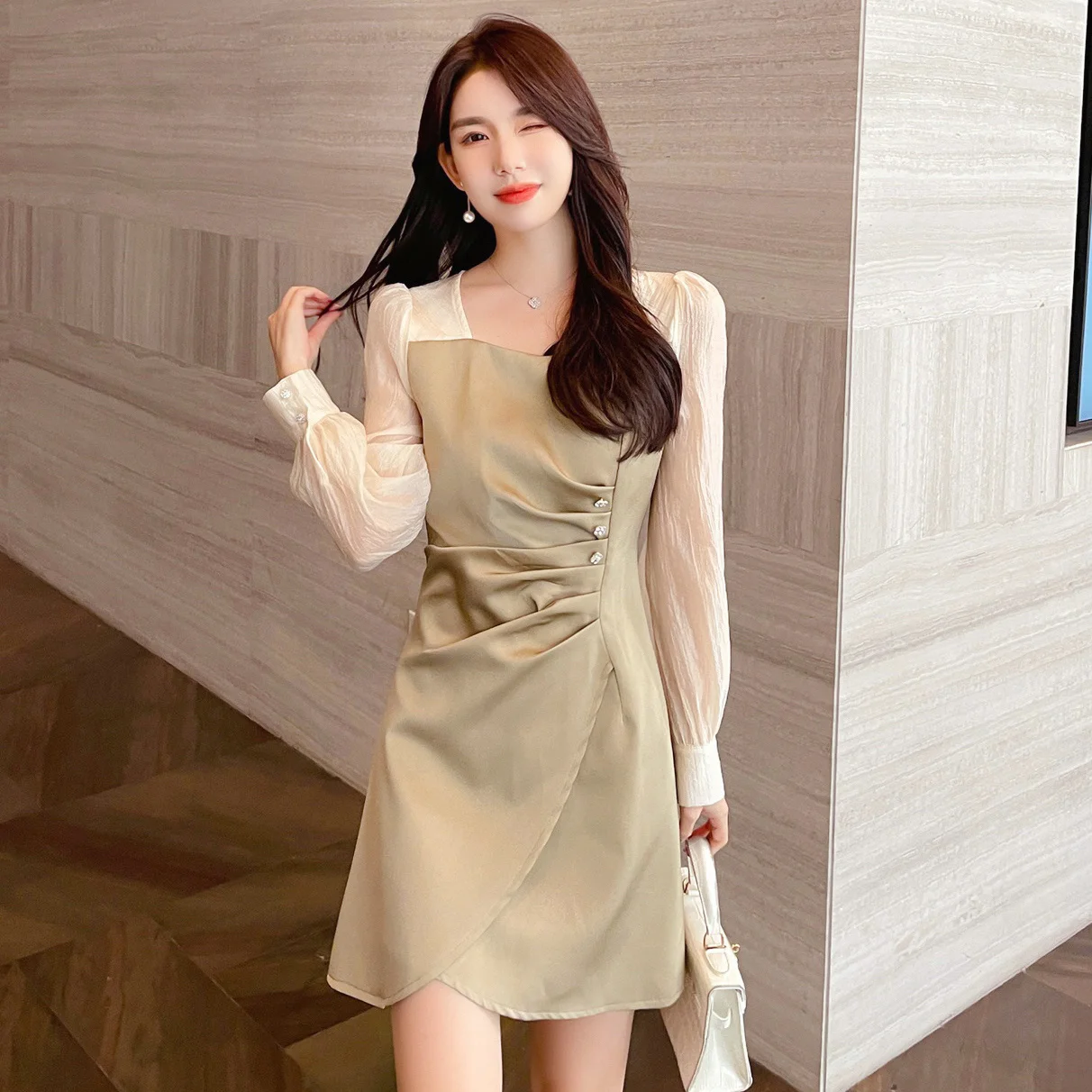 

2021 Autumn Clothing Square Collar Stitching Irregular A- line Waist Fitted French Style Long Sleeve Dress