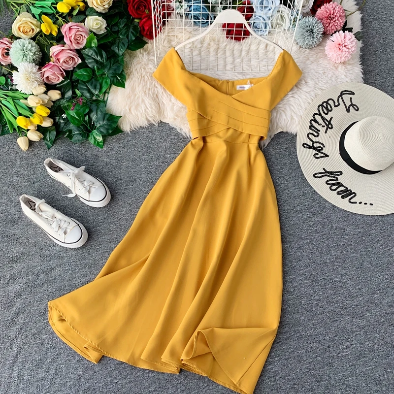 Винтажное тонкое сексуальное платье с оборками и открытыми плечами на лето осень