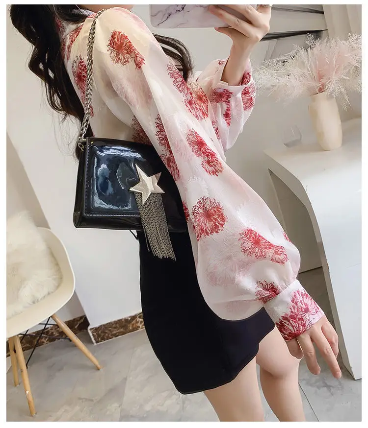 

Shirt women's sun protection clothes summer loose 2021 new floral blouse women lapel chiffon lantern sleeve shirt women