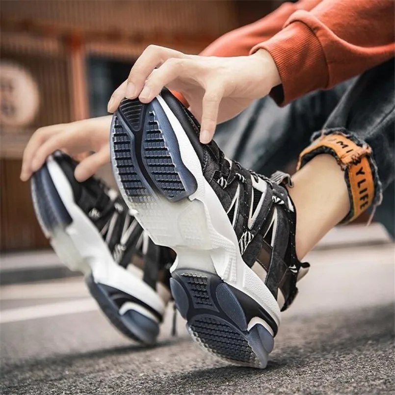 

2020 Fashion Mesh Light Breathable Men Casual Tenis Shoes outdoor Breathable walking Sneakers Increased breathable travel shoes