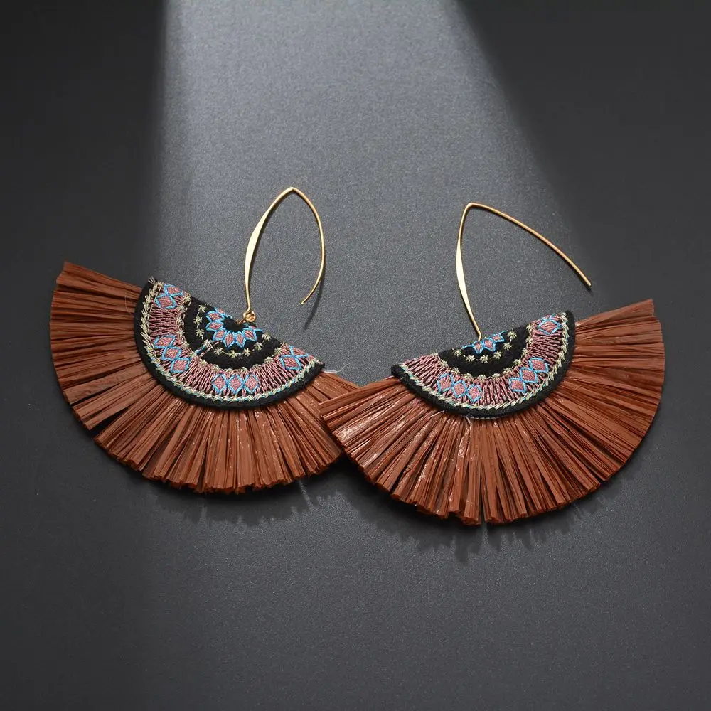 Веер с вышивкой в китайском стиле большие серьги из рафии бахромой богемные