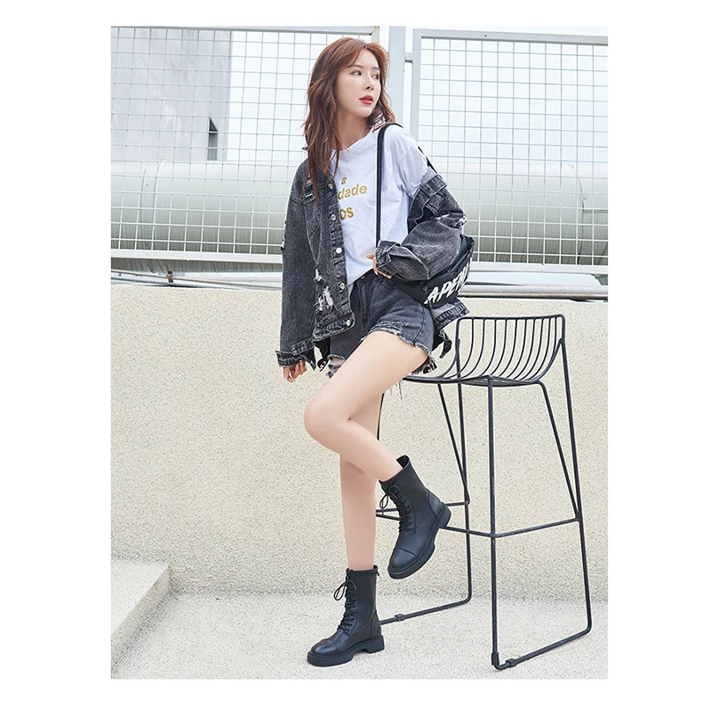 

2020 new Black Thick Bottom British Wind Boots Female genuine leather women boots comfortable shoes