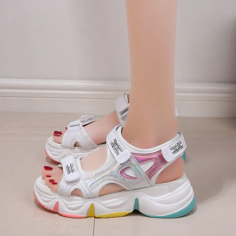 

2021 women sandalias summer platform sports sandal fashion outdoor cool beach shoes Breathable and lightweight hollow sneaker