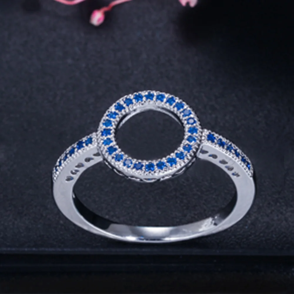 Женские круглые обручальные кольца ThreeGraces простые серебристые с микрозакрепкой