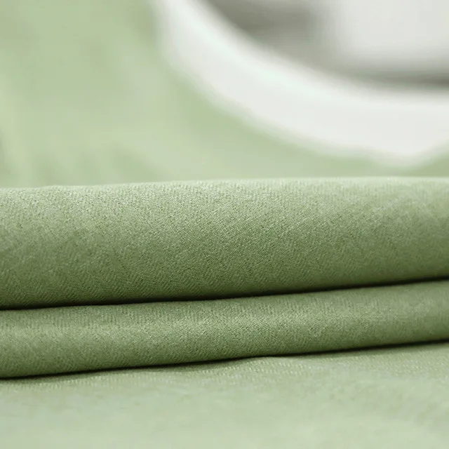 Однотонные льняные 100% затеняющие изолированные светонепроницаемые шторы для