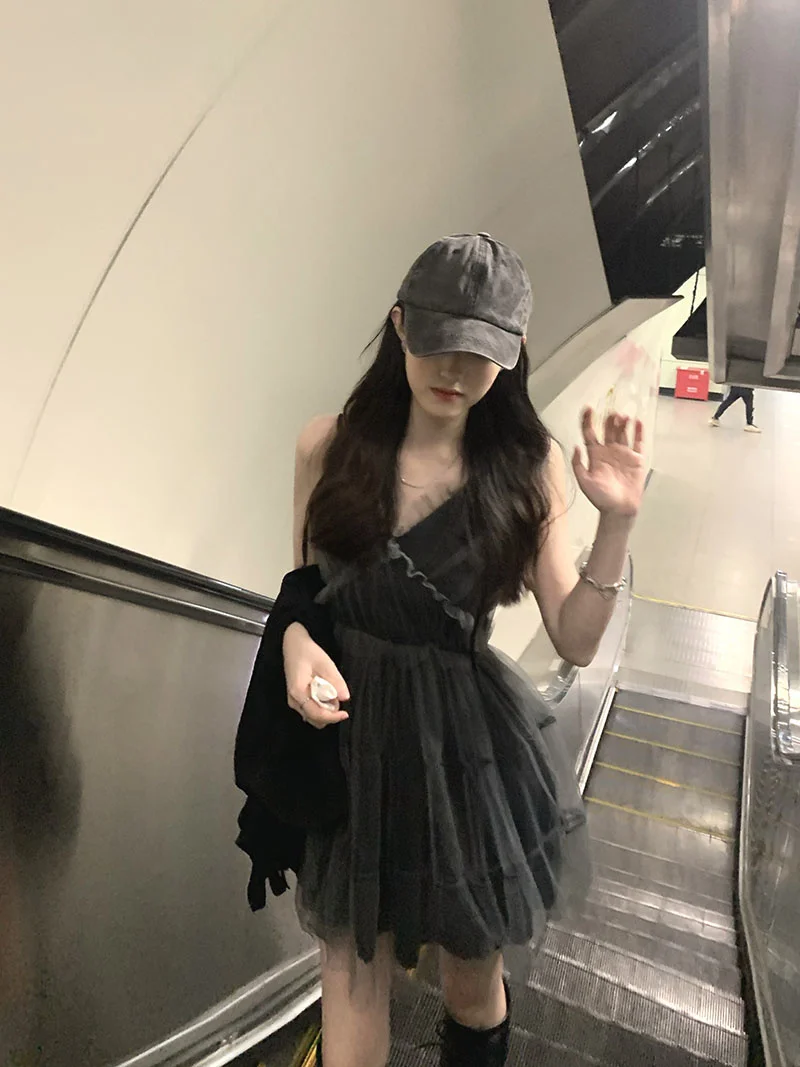 Кружевное летнее платье с V-образным вырезом | Женская одежда