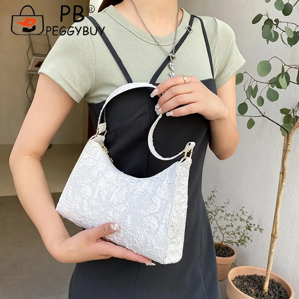 

Women Pleated Flowers PU Leather Underarm Bag Vintage Thick Chain Handbags Purse Elegant Ladies Handbag Shoulder Bag