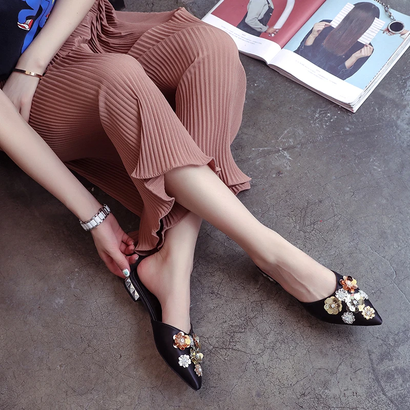 Женские шлепанцы с блестками шелковые туфли без задника цветочным принтом