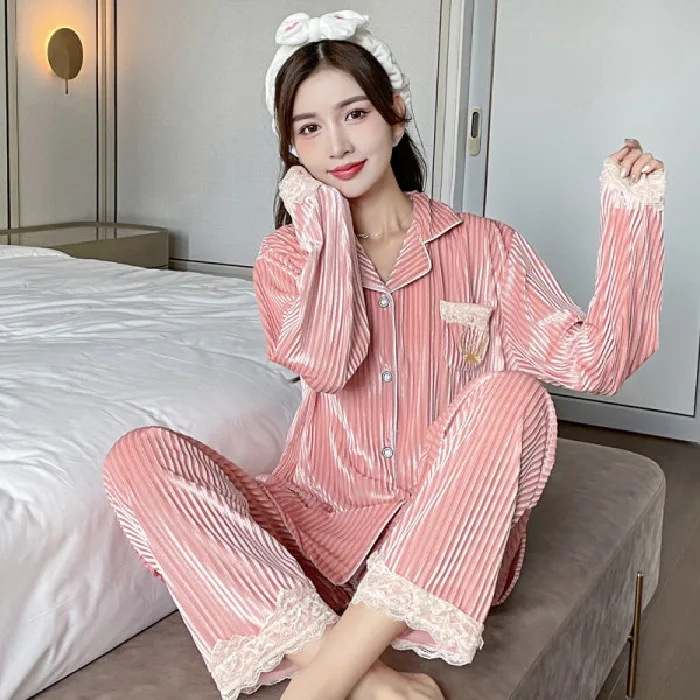 

Autumn and Winter Thick Pajamas Set Women's Hot Style Cardigan Cute Sweet Gold Velvet Women's Home Suit Womens Pajamas