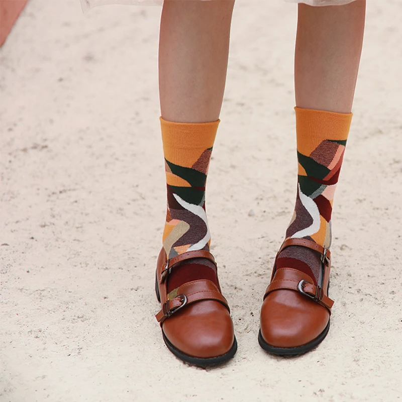 

4 Pairs Personality Cotton Socks Vintage Art Graffiti Harajuku Crew Happy Socks Men Women Funny Creative Casual Trend