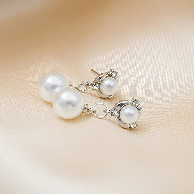 

Silver Needle Elegant Temperament Diamond Pearl Earrings Simple and Wild Student Fashion Earrings Earrings Earrings luxury