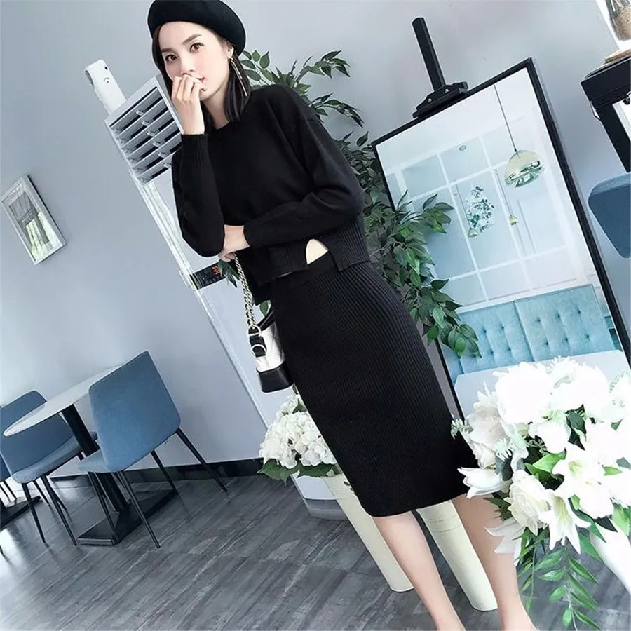 

Корейская Осенняя женская одежда Свободный Повседневный свитер Набор Карандаш эластичная юбка наборы женский зимний теплый вязаный компл...