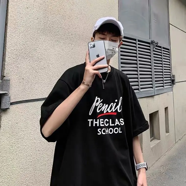 

2021 Summer Oversize Cotton T-Shirts Men Anime Print Streetwear Mens Loose Casual Short Sleeve tshirt Tops Tees T Shirts Men