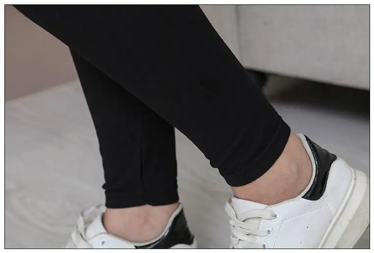 

Plus size Autumn Women Leggings Casual Black Stretch Thin Skinny Leggings Elastic Large Size Stirrup Pants Female Slim Leggings