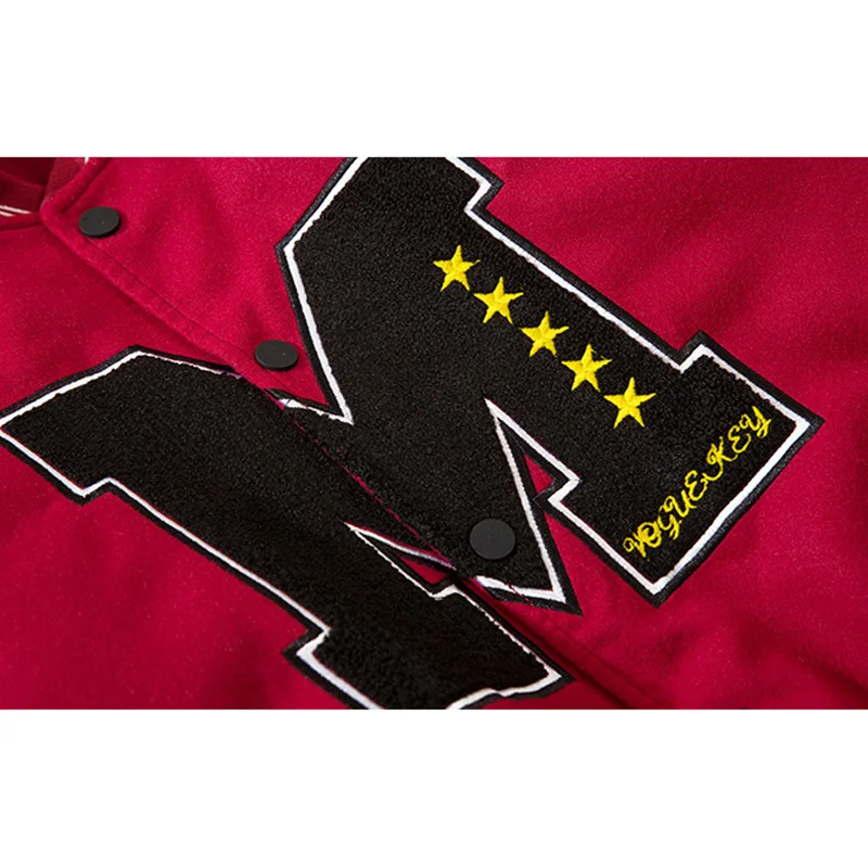 

Bomber Jacket Men Big Furry Letter Patch 3 Color Optional Spring Baseball Coats Winter Couple Vintage College Style Streetwear