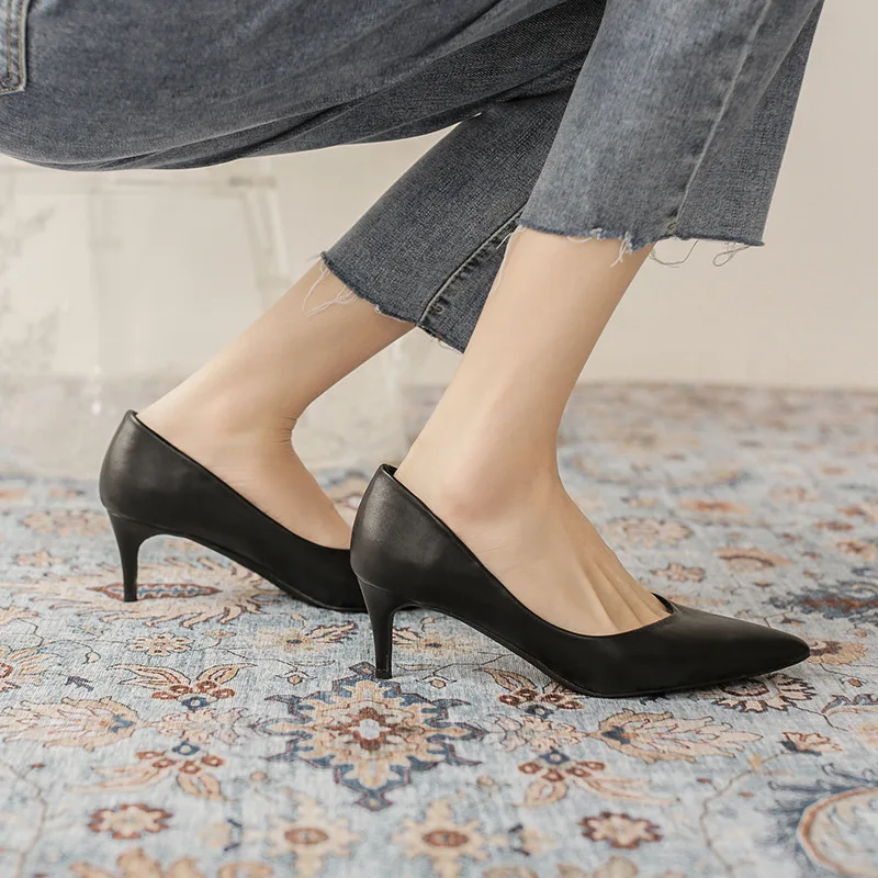 Туфли-лодочки женские с острым носком брендовые дизайнерские туфли на низком