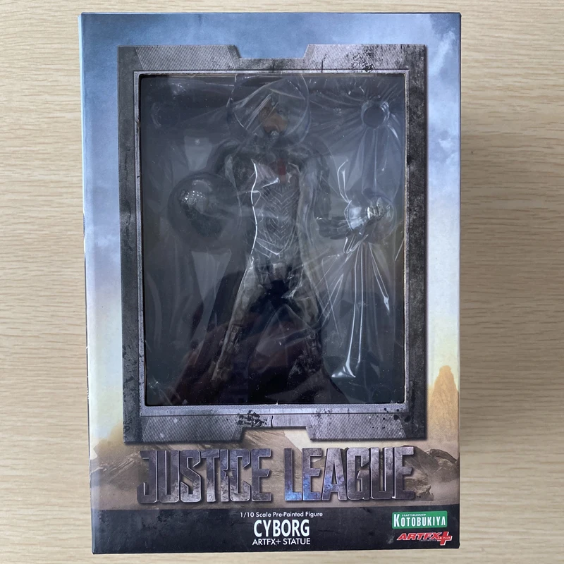 

DC Cyborg Action Figures 20cm Model Toys