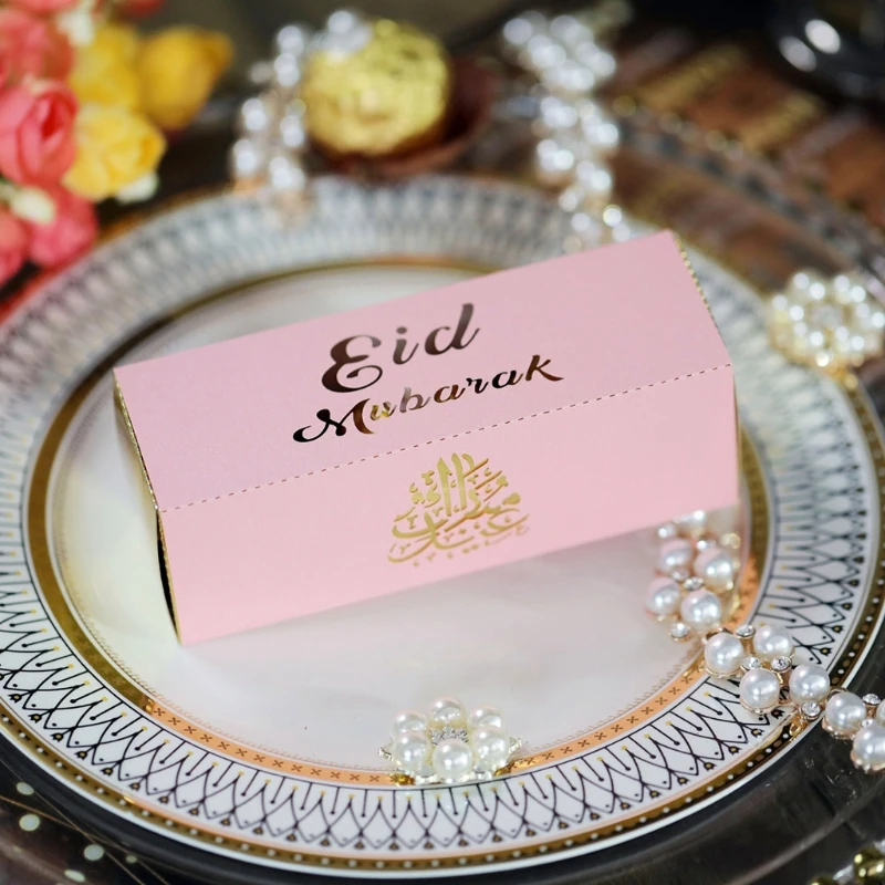 

50Pcs Eid Mubarak Chocolate Boxes Muslim Ramadan Hollow Rectangle Cake Container
