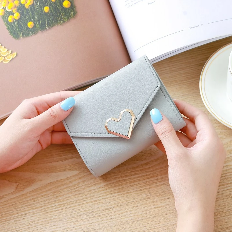 

FONDMIRLY Women Short Wallets Cute Pu Leather Female Heart Decoration Coin Purses Ladies Buckle Multi-card Holder Money Clip