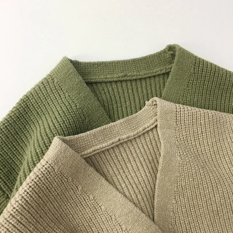 Вязаный кардиган для мальчиков корейский стиль однотонный с карманами весна 2021 -