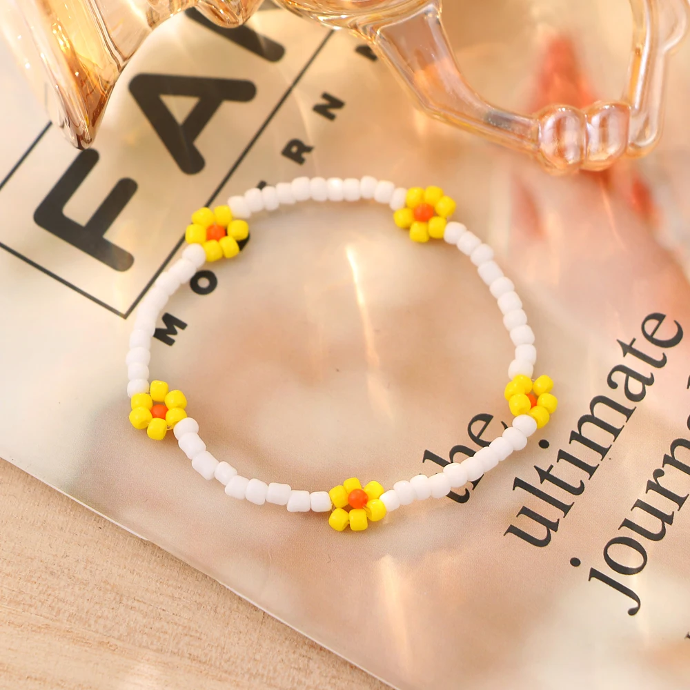 

ZOVOLI Bohemian Style Colorful Flower Beads Anklet Bracelet For Women Adjustable Handmade Beach Ankle Bracelet Anklet Jewelry