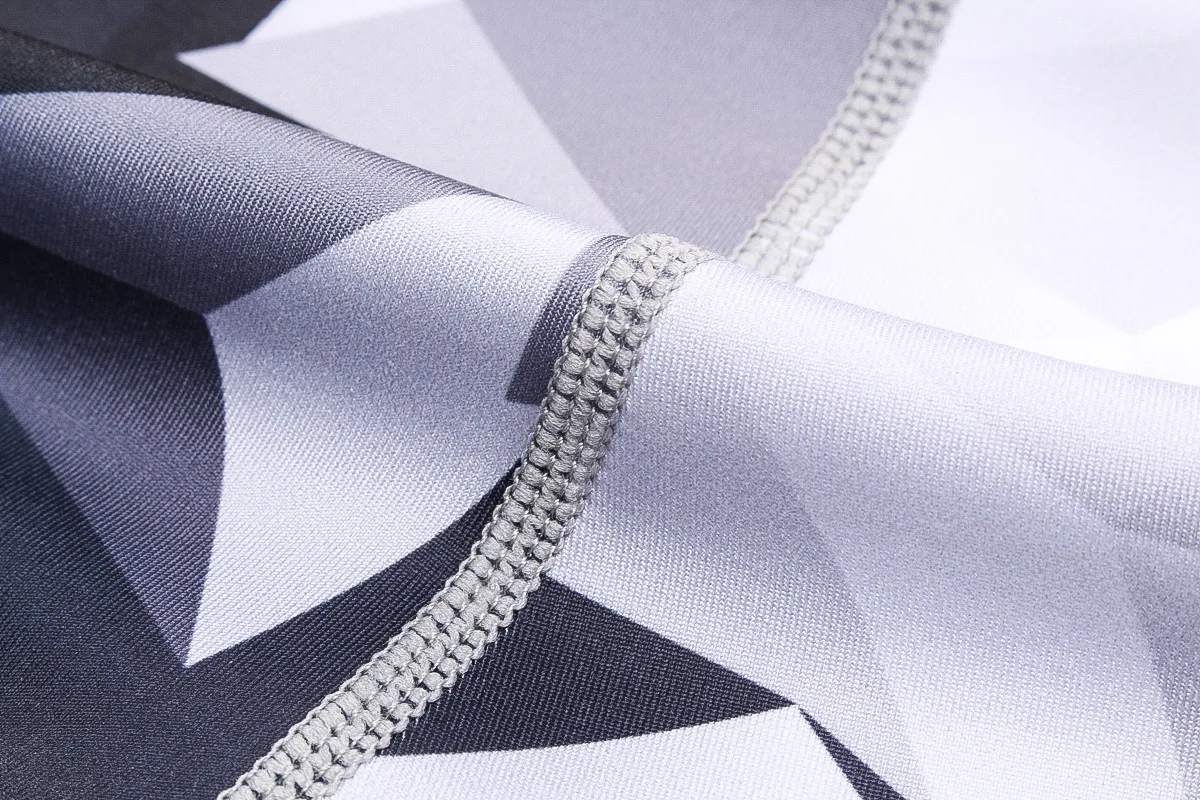 

men Printed Sports Leggings High Elastic male Fitness GYM Leggings Running Pants Outwork Training Pants Sportswear Quick Dry