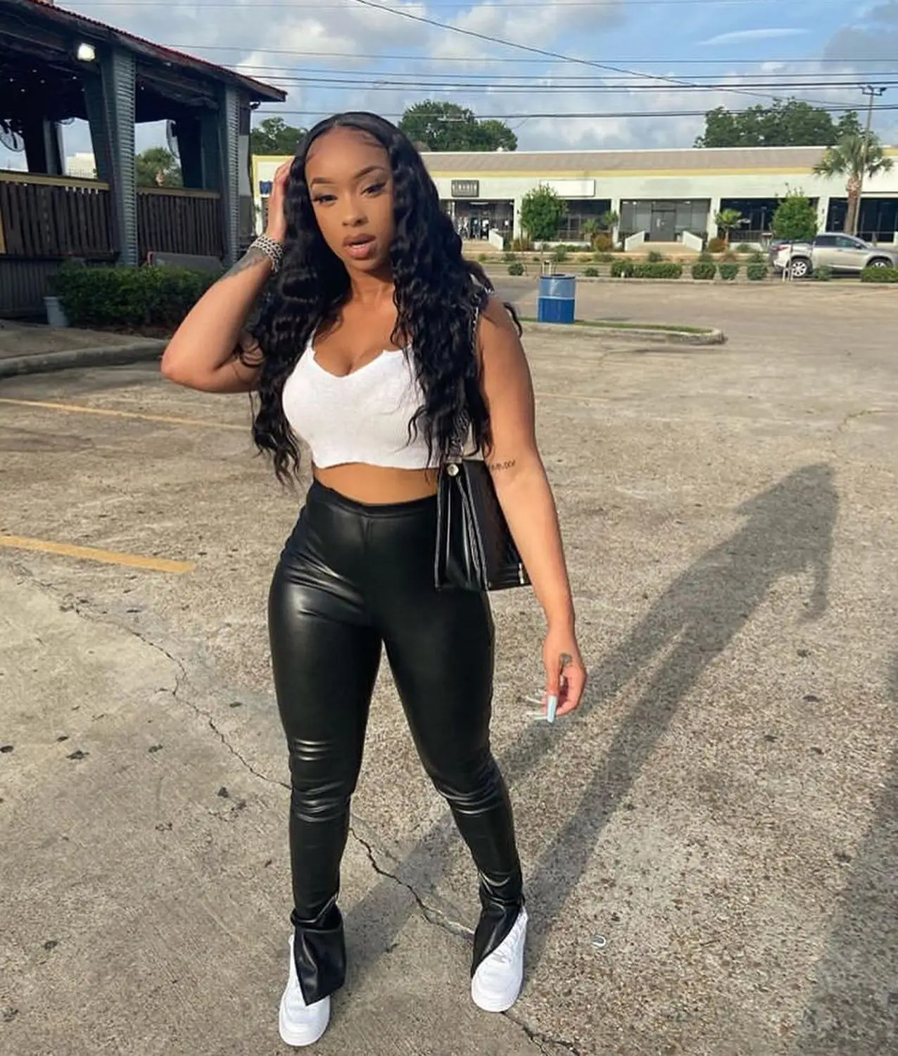 

2020 Fall Winter Black PU Leather Pants Zipper Split Bottom Mid Waist Stretchy Tights Pencil Pants Women Trousers Wholesale