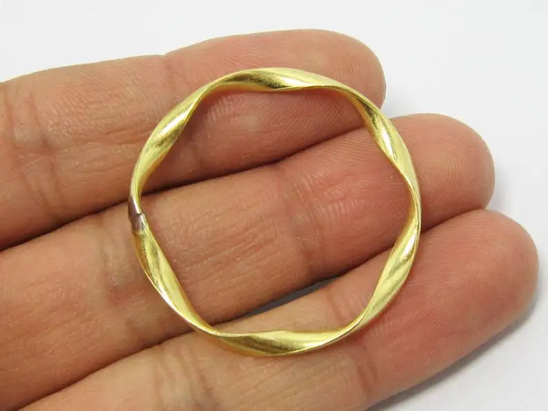 

Латунные скрученные круглые сварные кольца 35 мм, 10 шт., R645