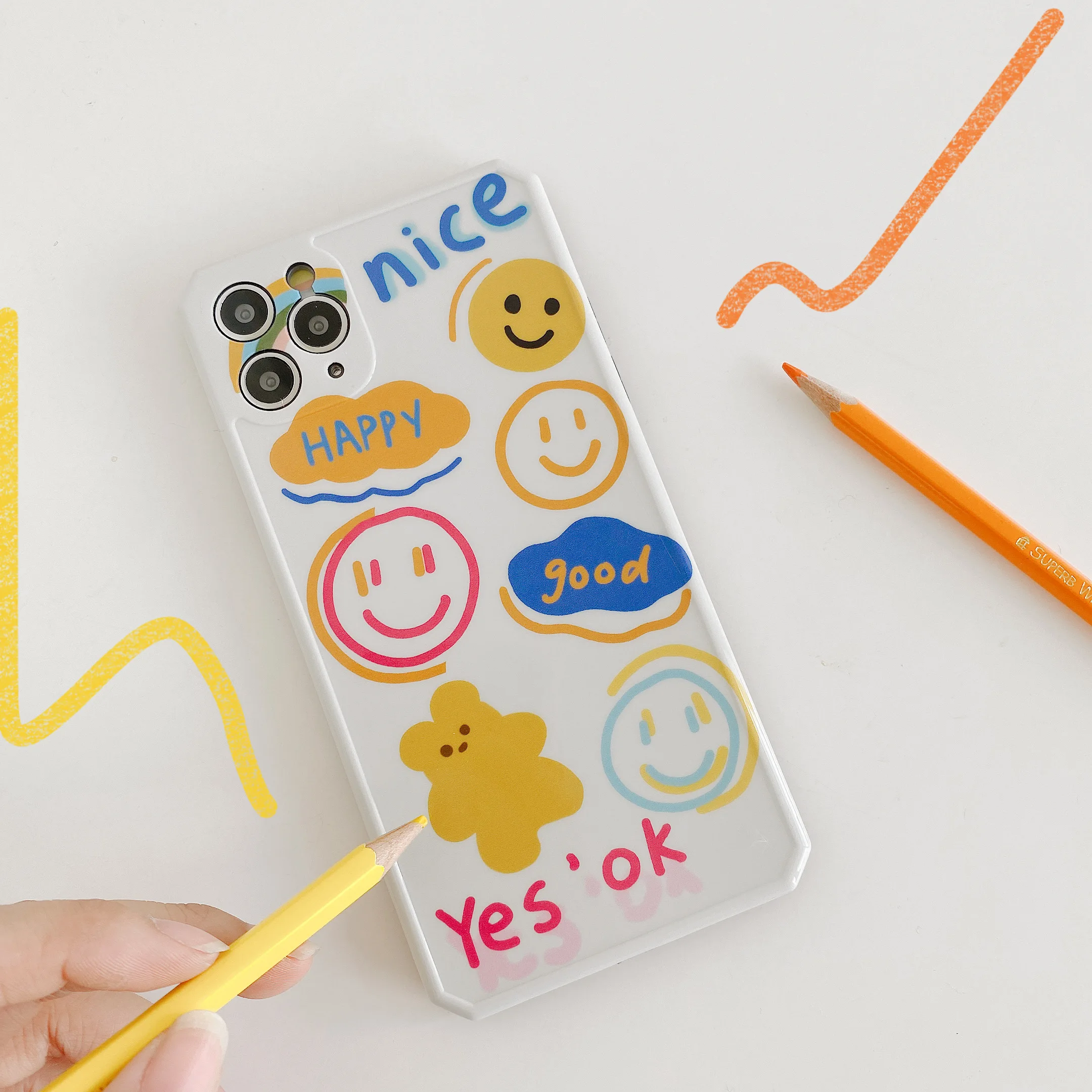 

Smiles and graffiti are suitable for iPhone 11 and iPhone 12 series mobile phone cases