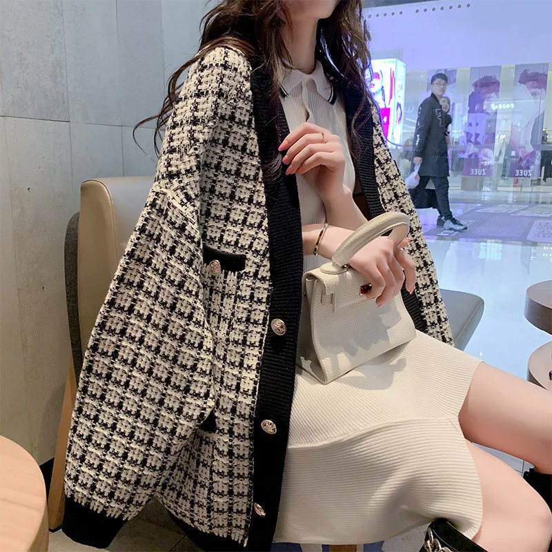 Элегантный вязанный кардиган с v образным вырезом женский осенне зимний вязаный