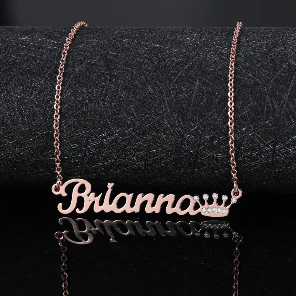 New Custom Personality Name Necklace Iced Out Crown Glittering Name Necklace Stainless Steel Pendant Jewelry for Women Men Gift