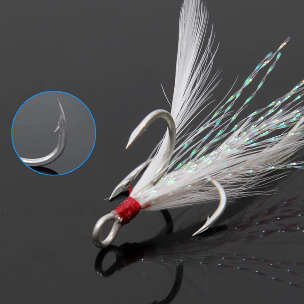 

20pcs Feathered Treble Fishing Hooks Flasher Tied Round Bend Barbed Triple Hooks with Feather