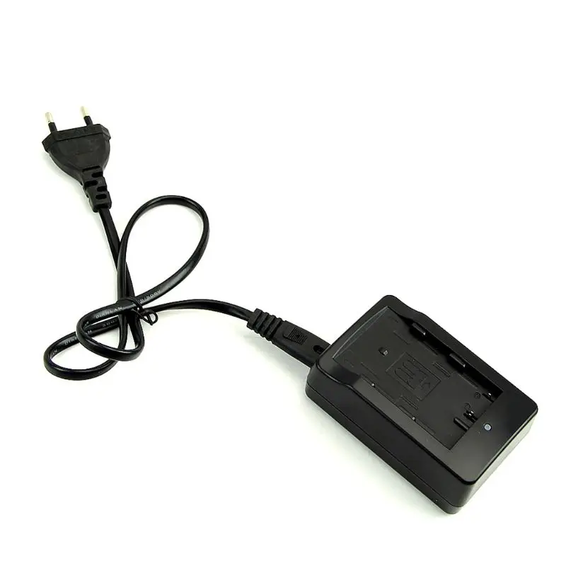 

Battery Quick Charger Cradle For Nikon MH-18A EN-EL3a D70 D80 D90 D300 D700 EU 6XDB