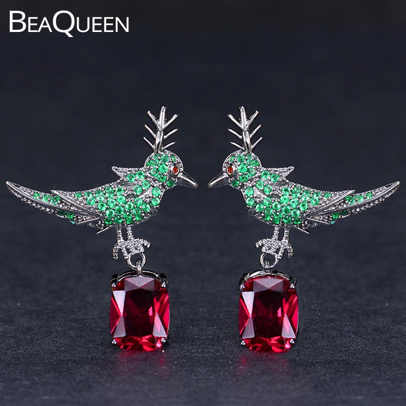 Женские серьги в виде птиц BeaQueen милые черного и золотого цвета с зеленым