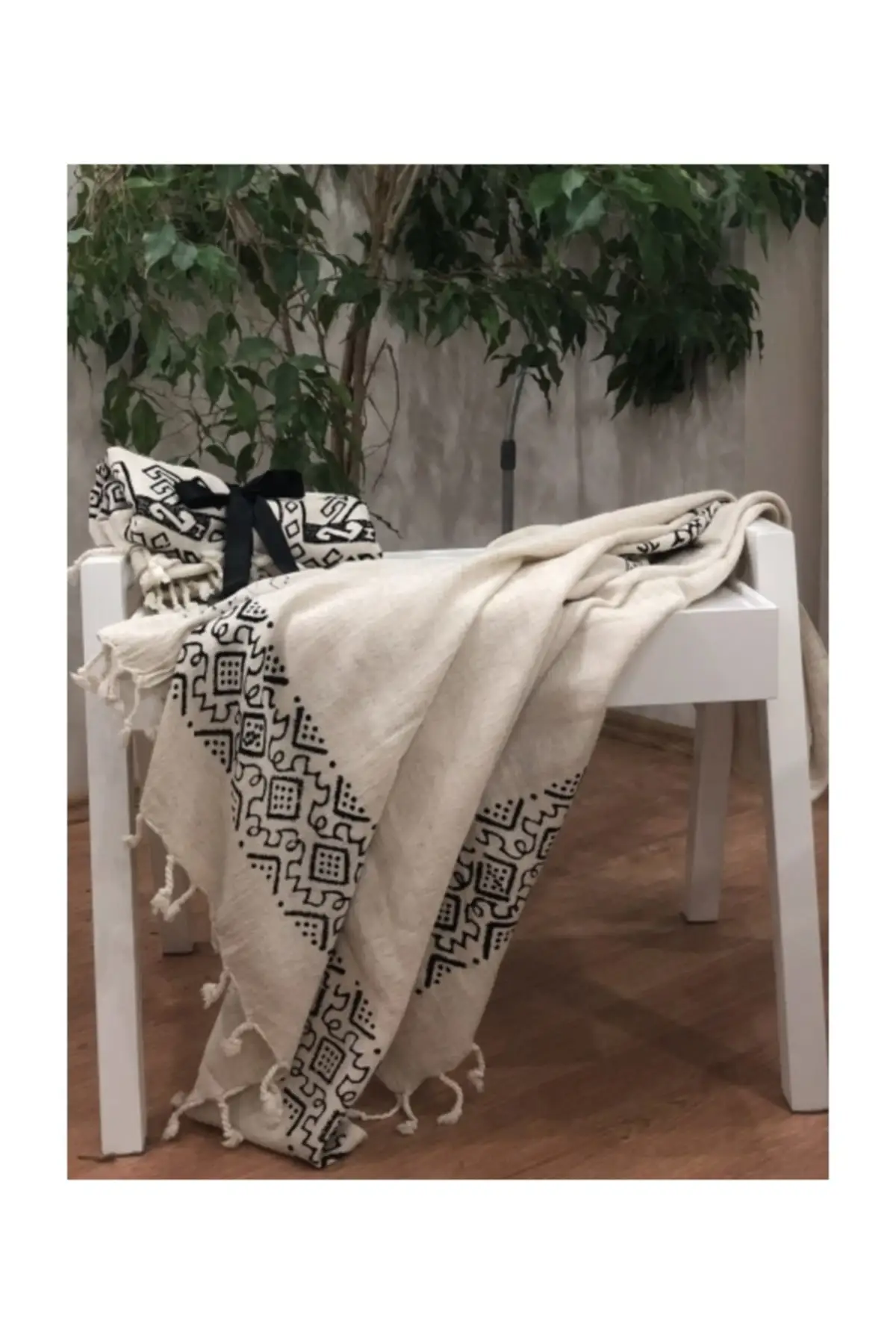 

Vasmina Cotton Linen Stone Print Sofa Throw Authentic 95x165cm VSMN8004