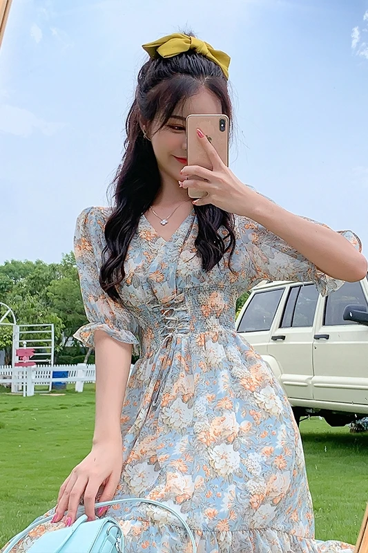 

COIGARSAM Vintage Ruffles Women Long dress New Summer Short Sleeve Floral Print Belt High Waist V-Neck Dresses 06927