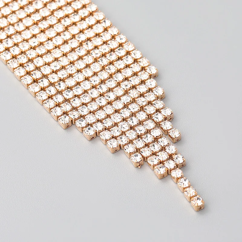 

MIREINA Long Tassel Beautiful Claw Drill Earrings Bit By Bit Rhinestones Metal Base Exaggerated Party Accessories